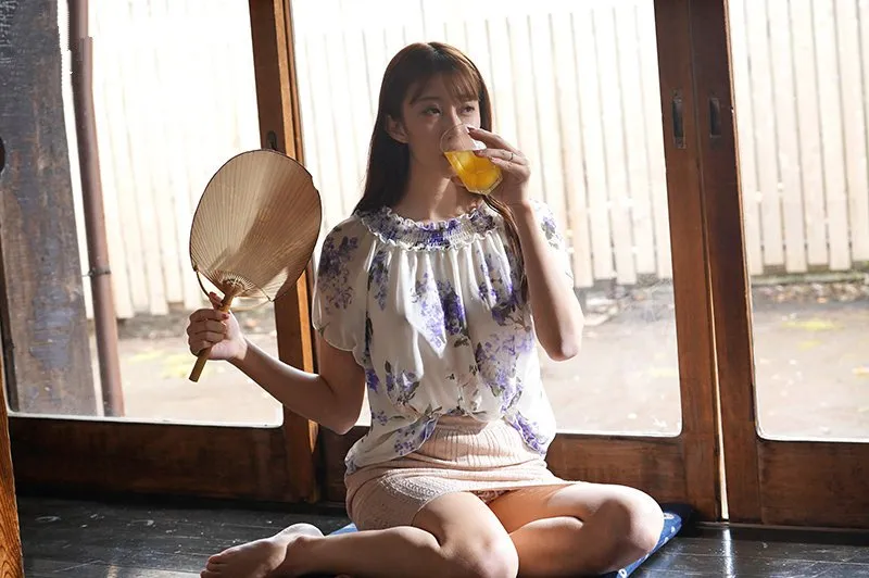 Mùa hè buồn chán ở quê chịch vợ yêu nhà cạnh bên thiếu thốn vì lấy chồng yêu già